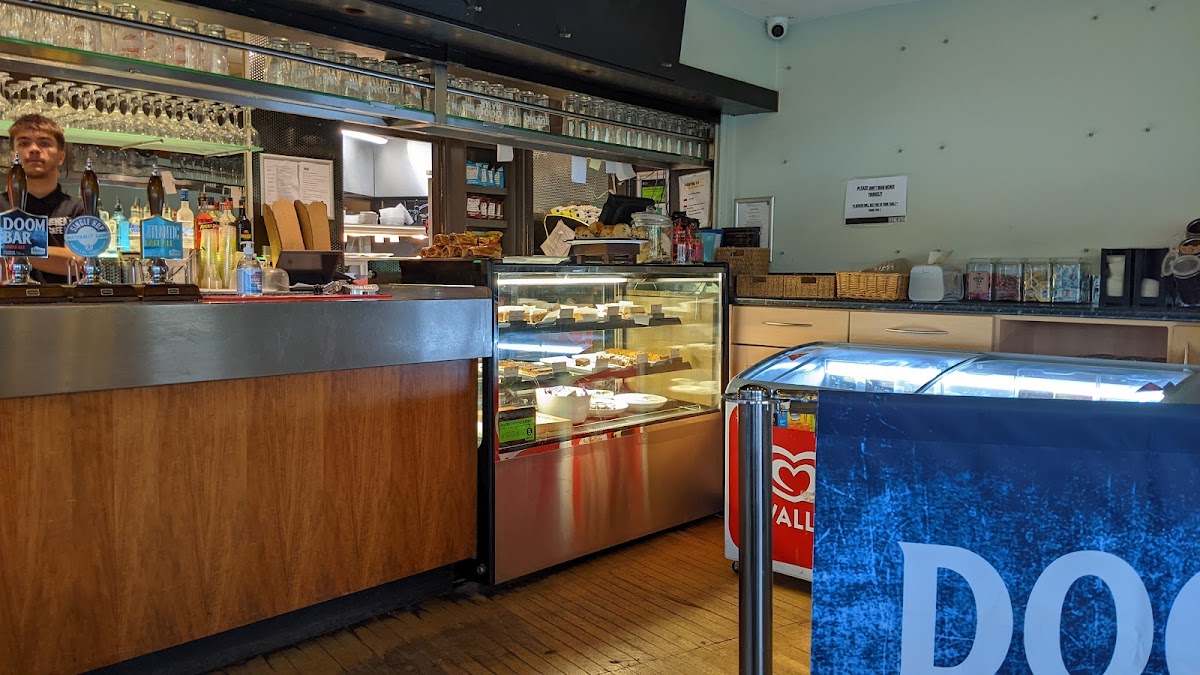 The Heath Cafe Bar